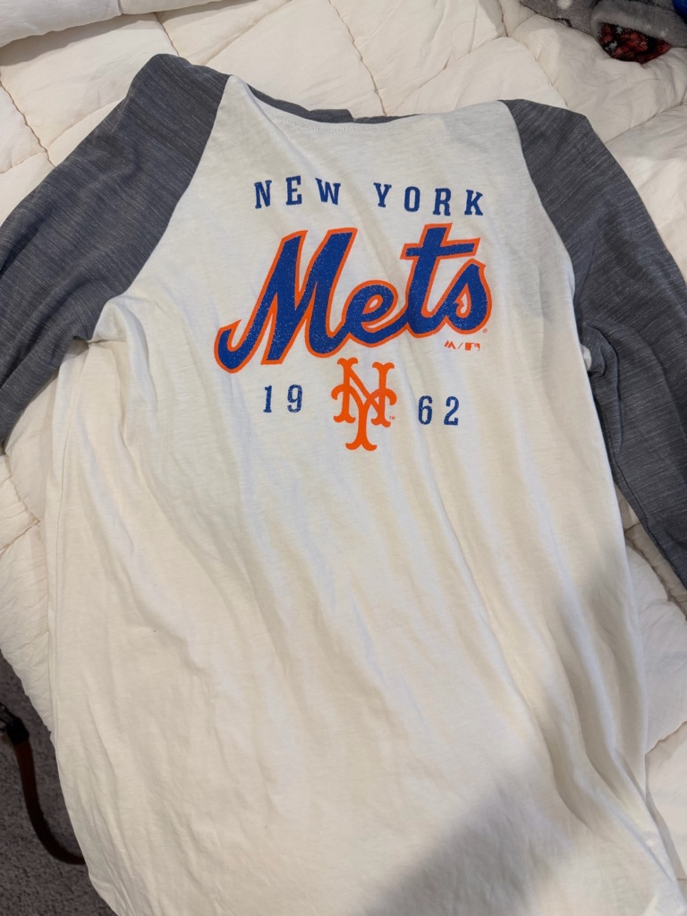 New York Mets Raglan Tee - White with Gray Sleeves and Orange/Blue Logo